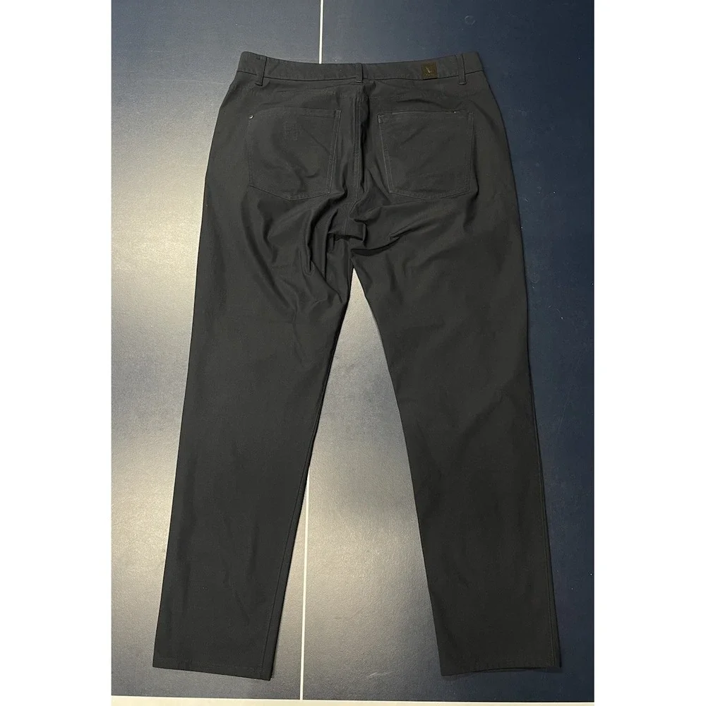 Vuori Meta Pants Men's 33x30 Blue Athletic Slim Fit Stretch Performance V430-S